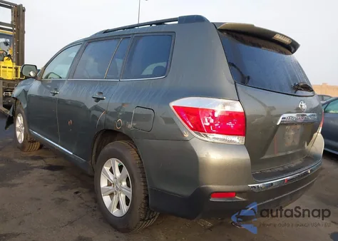 2012 Toyota Highlander Base V6 z USA, uszkodzony, nr VIN 5TDZK3EH9CS088081